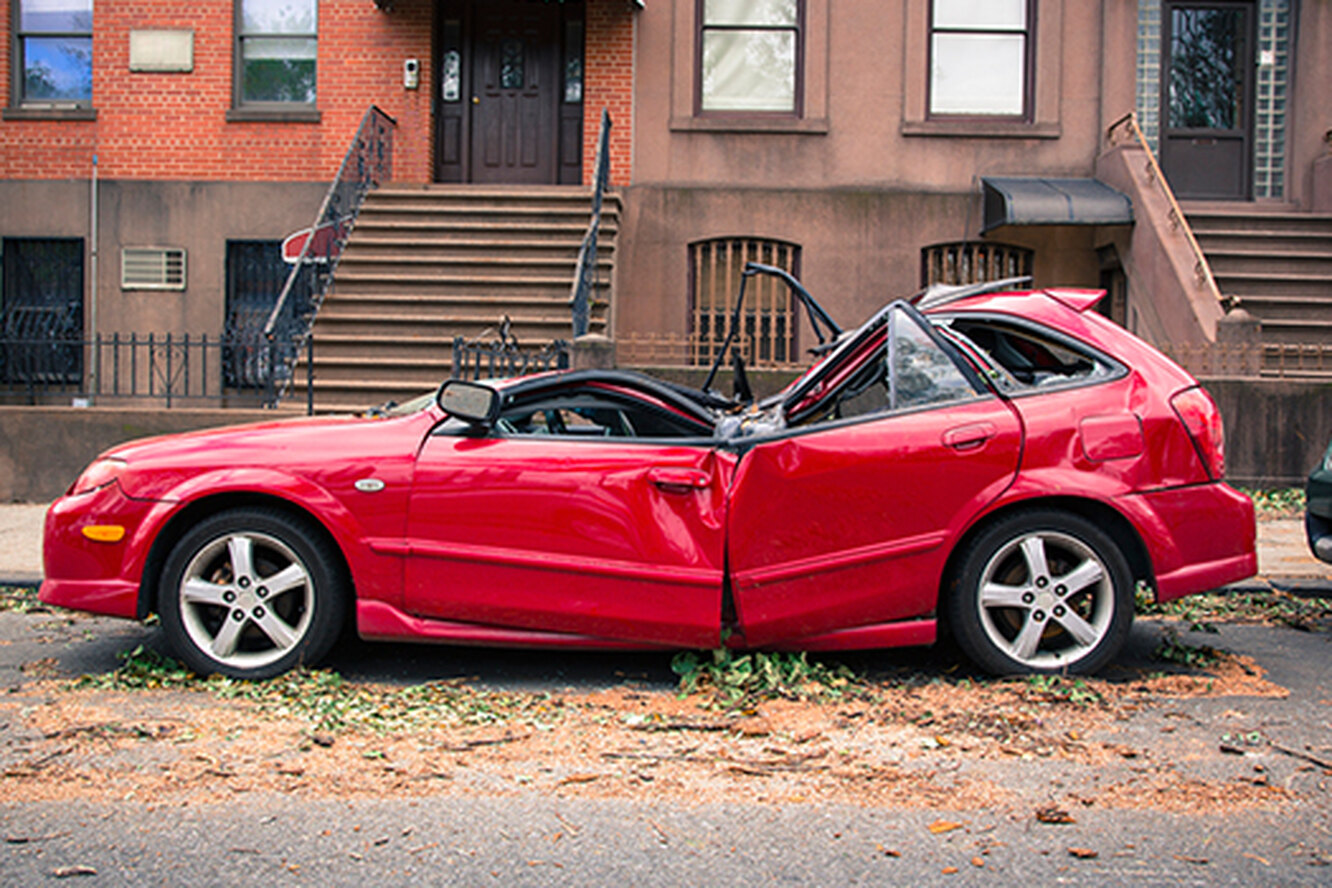 Crush car. Crumpled cars.