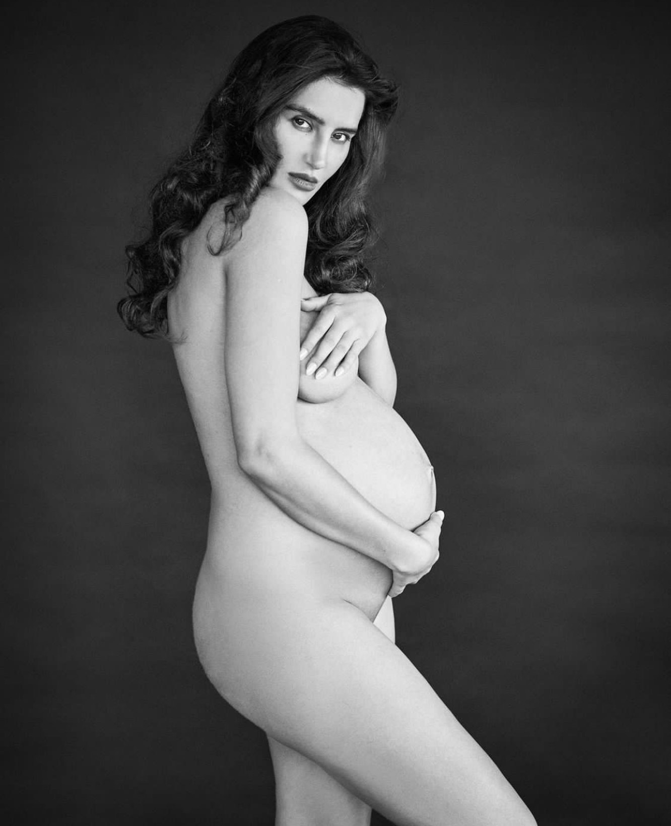 Я удалила молочные железы из-за Анджелины Джоли»: модель сделала  мастэктомию, чтобы избежать рака груди