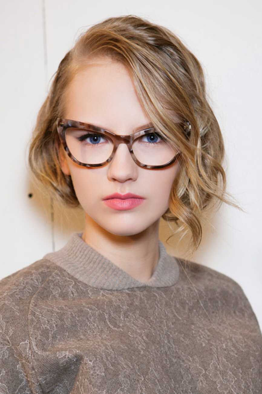 Образ в очках для зрения