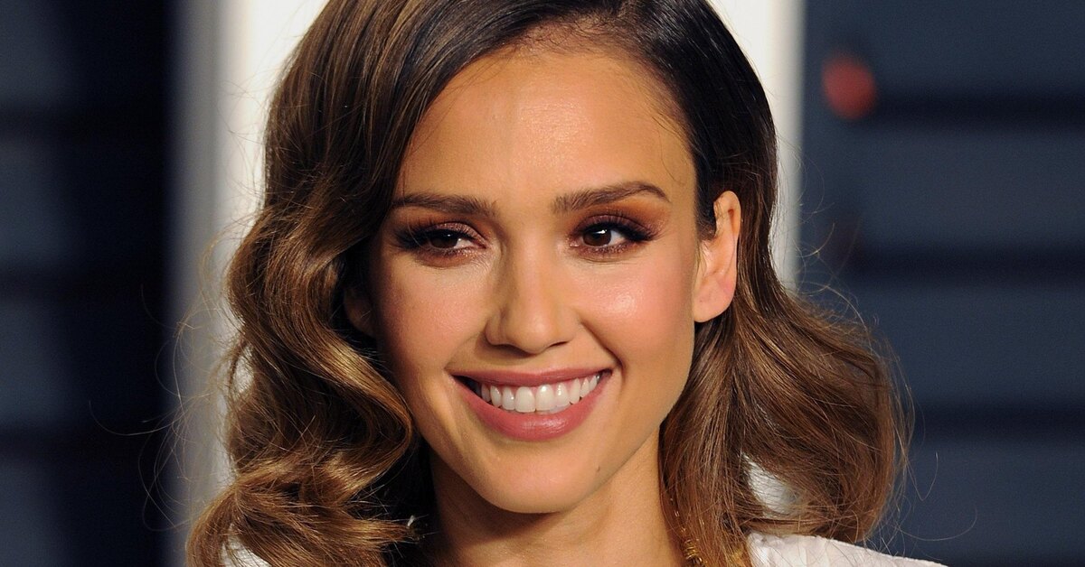 38-летняя Джессика Альба (Jessica Alba)